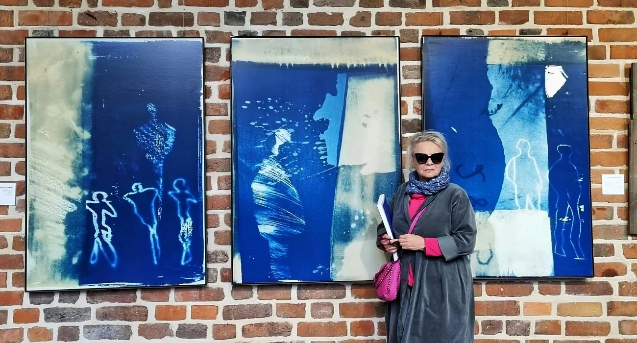 When Photography Becomes the Beginning of a Painting