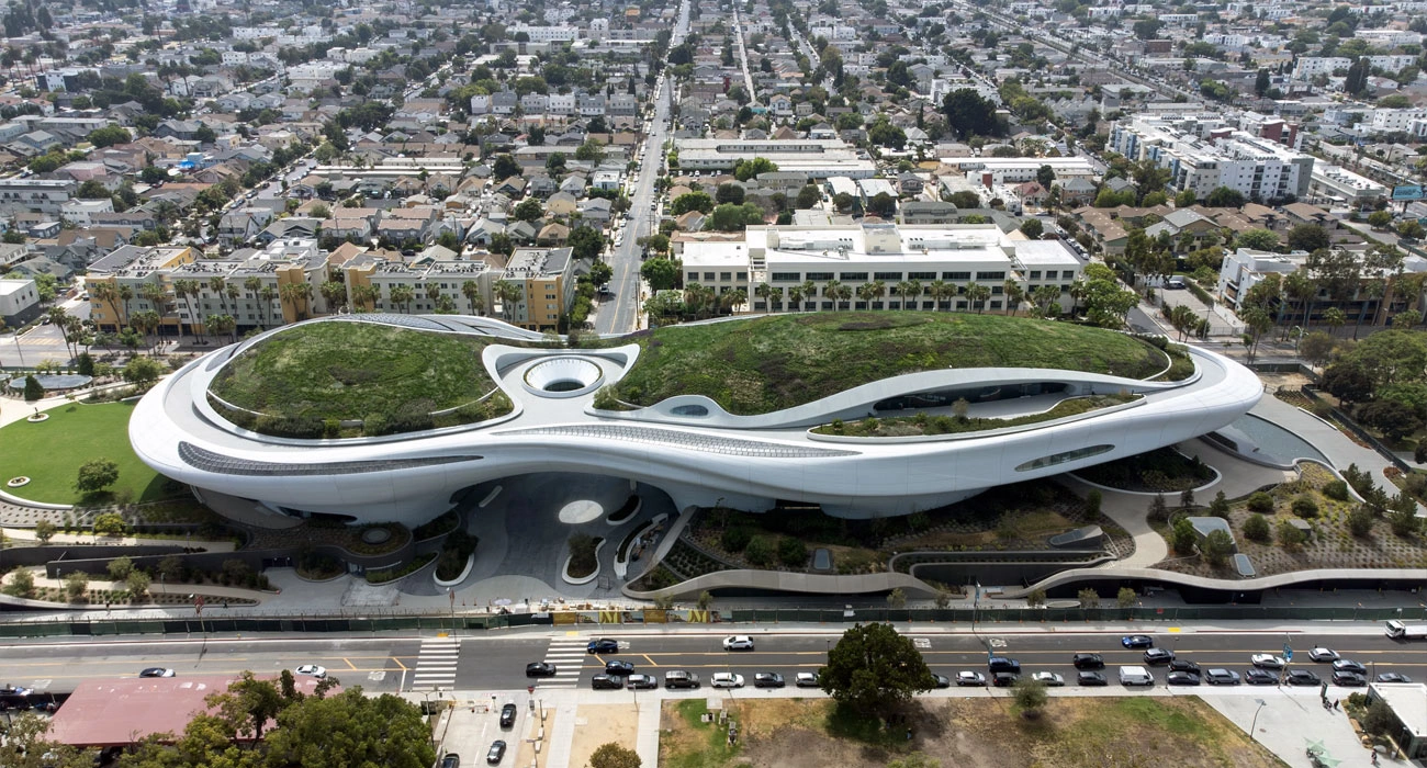 Exterior of Lucas Museum [Pexels photo by Soly Moses]